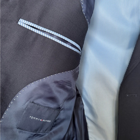 TOMMY HILFIGER 100% Worsted Wool Men's Blazer/ Jacket Size 44R - Picture 8 of 12